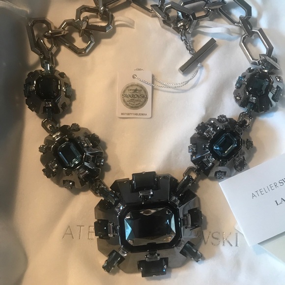 Exceptional LANVIN Atelier Swarovski XL  statement necklace W/ matching Earrings - Picture 5 of 9